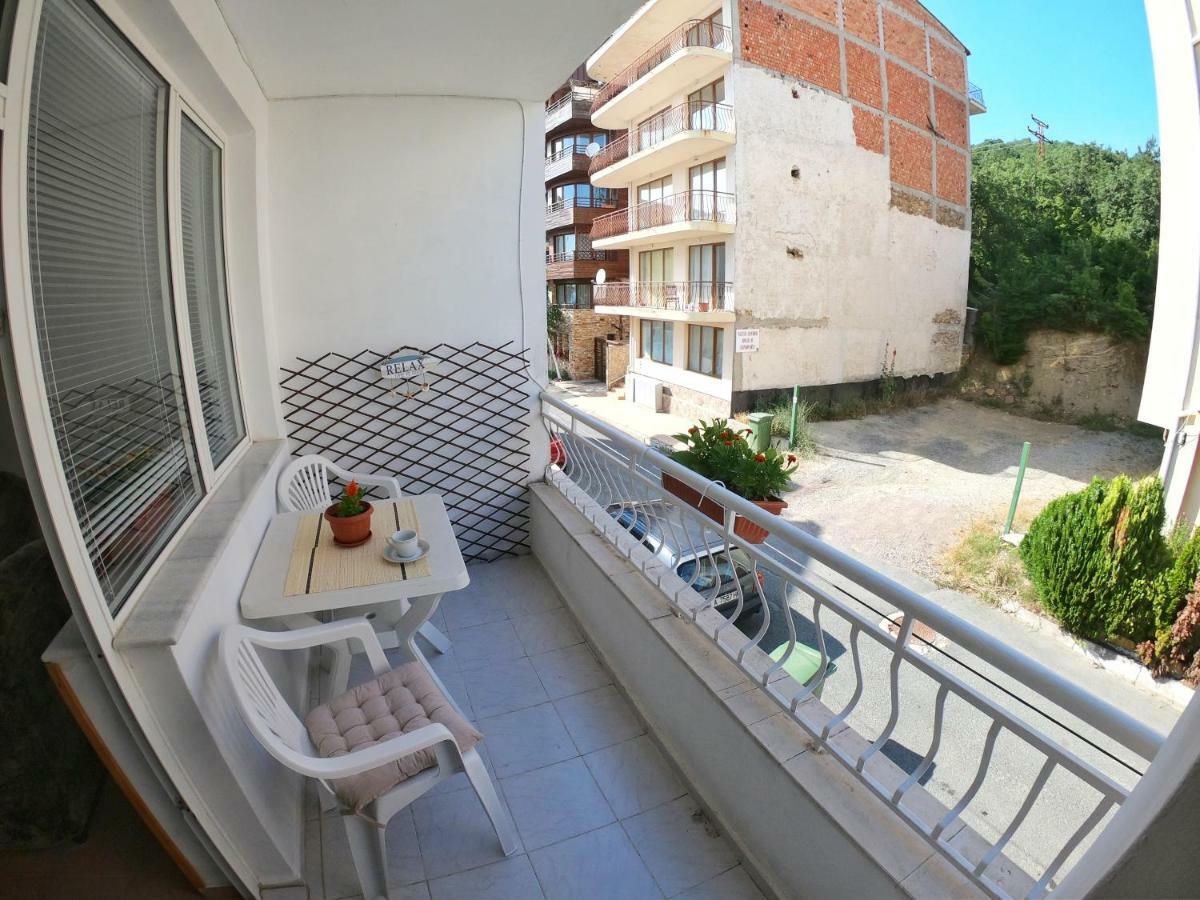 Apartment In St. Vlas With Terrace スヴェティ・ヴラス エクステリア 写真